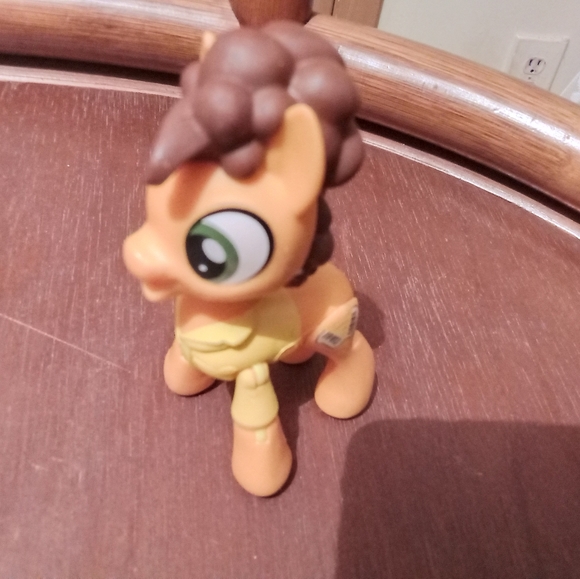 My little pony friendship is magic cheese sandwich action figure with missing ta - Picture 3 of 4